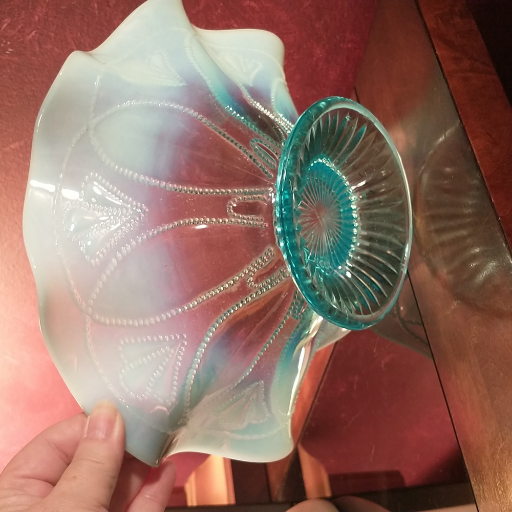 Northwood New Leaf Blue Opalescent Roulette Bowl - Picture 4 of 7